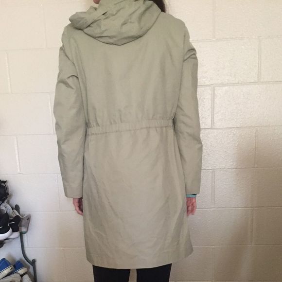 Calvin Klein trench coat - Picture 10 of 15